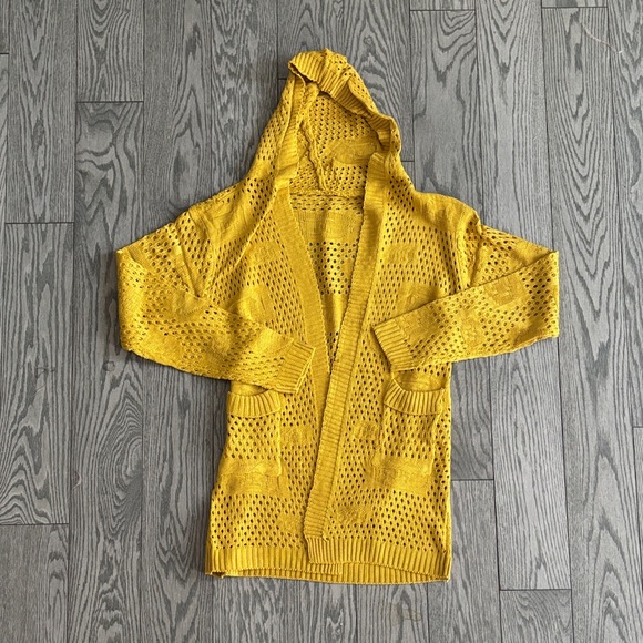 NEW Crochet Cardigan💛🌻 - Picture 1 of 3